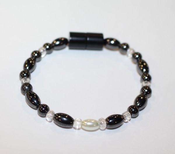 Magnetic Hematite Single Bracelet - Pearl Center Stone, Clear Beads